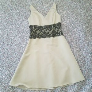 Eden Maids size 14 tan and black